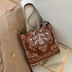 Sac Seau Femme Vintage Broderie Florale Ethnique en Cuir PU Décontracté Bandoulière Grande Capacité Sac de Voyage Quotidien