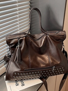 Vintage PU Leather Large Tote Bag With Rivets And Tassels For Women Casual Travel Shoulder Bag Commuter Shopping Handbag