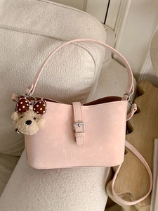 Women Minimalist PU Leather Bucket Crossbody Bag Fashion Solid Color Handbag With Plush Bear Charm For Daily Travel Shopping