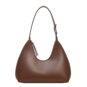 Sac hobo minimaliste en cuir marron mat en forme de croissant avec boucle argentée