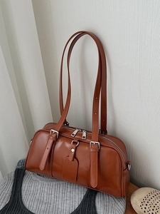 Women Vintage Synthetic Leather Baguette Shoulder Bag Large Capacity Crossbody Handbag With Adjustable Strap For Fashion Daily Travel