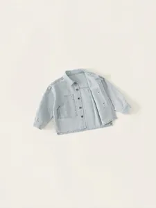 Classic blue striped cotton kids long sleeve shirt with wood buttons and front pockets