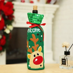 Housse de bouteille de vin de Noël en feutre vert avec renne et sequins scintillants