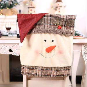 Housse de chaise bonhomme de neige avec chapeau rouge et carreaux pour décor de Noël