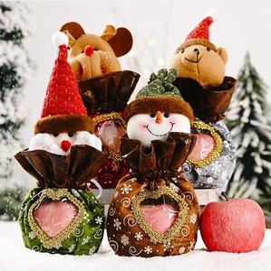 4er-Set Weihnachts-Süßigkeitenbeutel mit Herzfenster und niedlichen Cartoon-Charakteren