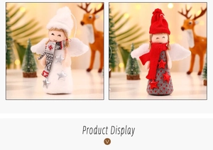 Détail d'anges de Noël en peluche avec ailes et étoiles en rouge et blanc