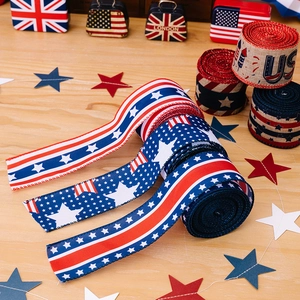 Nastri patriottici bandiera USA con stelle e strisce per decorazioni del 4 luglio