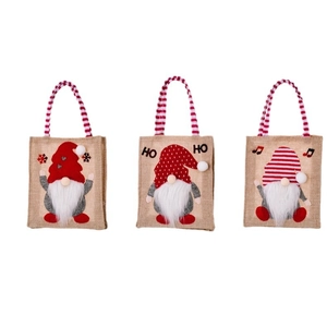 Tres bolsas de regalo de Navidad en arpillera con bordado de gnomos y asas de rayas