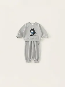 Gray cotton casual two-piece set for boys featuring cartoon cat print and ribbed joggers