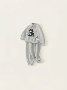 Kids grey casual sport suit with cartoon cat print and round neck long sleeve sweatshirt