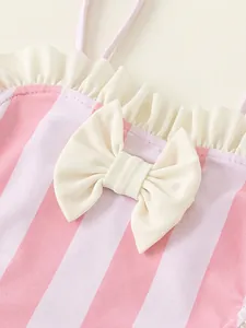 Maillot de bain rayé rose et violet pour filles avec nœud 3D et détails volantés