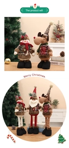 Details von Weihnachts-Plüschfiguren mit Karostoff und ausziehbaren Teleskopbeinen