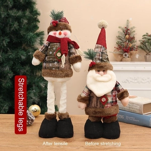 Festliche Weihnachtsfiguren mit ausziehbaren Beinen im Schneemann und Weihnachtsmann Design