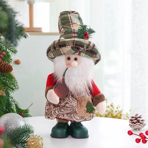 Handgefertigte Weihnachtsmann Gnom Figur mit kariertem Hut und rustikaler Stickerei