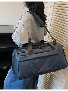 Wasserabweisende Reisetasche mit Schultergurt für Sport und Fitnessübungen