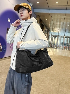 Bolso de viaje negro de gran capacidad con separación seco-húmedo para deporte
