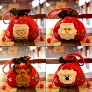 Sac Cadeau en Tissu Non-Tissé de Noël 3D Père Noël Bonhomme de Neige Renne Ours Cordon Pochette à Bonbons Emballage de Pomme