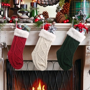 Große Nikolausstiefel Mit Zopfmuster Und Kunstfellrand Aufhängbare Geschenktüten Für Kamin Feiertags Party Deko Rot Weiß Grün