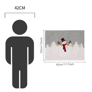 Set de table de Noël avec motif bonhomme de neige et dimensions détaillées incluses