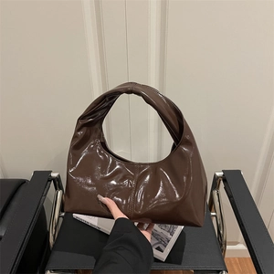 Women's Retro Glossy PU Leather Shoulder Bag Large Capacity Minimalist Hobo Tote Bag For Daily Commute Casual Fashion Bag