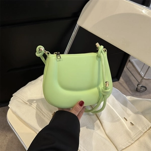 Women Retro PU Leather Saddle Shoulder Bag Minimalist Knot Strap Zip Underarm Crossbody Bag Fashion Streetwear Handbag