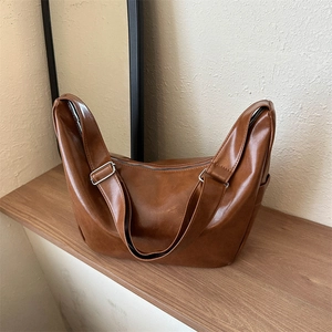 Women Large Capacity PU Leather Shoulder Bag Minimalist Hobo Tote Bag Vintage Retro Underarm Bag For Daily Commute Fashion Handbag