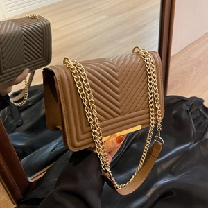 Casual Trendy Quilted PU Leather Shoulder Bag For Women Fashion Chevron Pattern Metal Chain Square Crossbody Bag Minimalist Daily Satchel