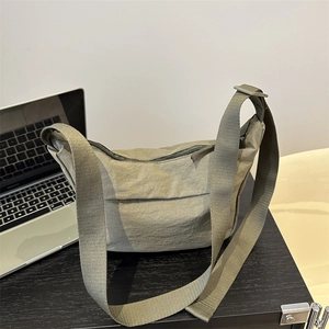 Women Simple Canvas Tote Bag Casual Large Capacity Crossbody Bag Fashion Shoulder Bag Crescent Hobo Bag Street Trend For Daily