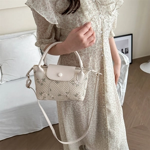 Sac à main chic en paille avec broderie florale et bandoulière pour femme