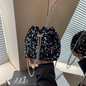 Sac Seau à Paillettes Mode pour Femmes Avec Bandoulière en Chaîne Fermeture par Cordon en Künstliche Perles Sac à Bandoulière Brillant pour Soirée Banquet Casual Street Daily Wear