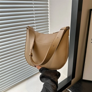 Minimalist Women PU Leather Hobo Shoulder Bag Lychee Texture Adjustable Strap Solid Color Daily Commute Half Moon Underarm Bag
