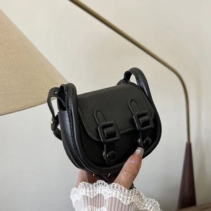 Petit Sac à Épaule en Cuir PU Minimaliste pour Femmes Sac Bandoulière Carré à Double Boucle Couleur Unie Quotidien