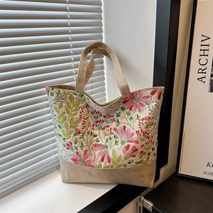 Women Large Capacity Canvas Tote Bag Floral Butterfly Printed Shoulder Bag Casual Commuting Handbag With Stitching Detail
