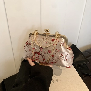 Vintage Chinese Style Silk Embroidered Floral Evening Handbag Kiss Lock Shoulder Bag With Chain For Women Wedding Banquet