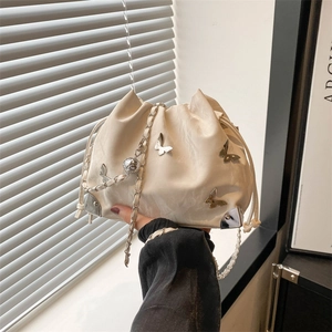 Fashion PU Leather Butterfly Decor Bucket Bag For Women Street Trend Chain Strap Drawstring Shoulder Crossbody Bag