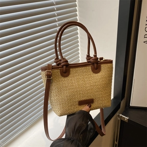 Borsa a Secchiello Intrecciata in Paglia da Spiaggia Estiva da Donna Borsa a Mano Patchwork in Ecopelle Borsa a Tracolla