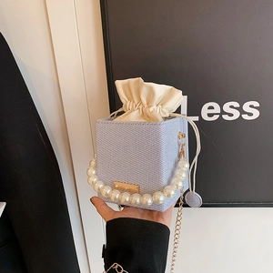 Women Elegant Artificial Pearl Handle Bucket Bag Weave Texture Drawstring Shoulder Bag With Gold Chain Strap Fashion Handbag