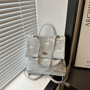Women Crinkle Texture PU Leather Backpack Minimalist Fashion Large Capacity Bookbag With Metal Turn Lock For Daily Travel