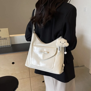 Chic cream white large capacity tote bag with bow detail and cloud charm for women