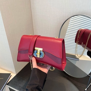 Mode Femmes Cuir Synthétique Sac à Épaule Chaîne Urban Surpiqûre Petit Sac Bandoulière Carré Rabat Avec Boucle en Métal