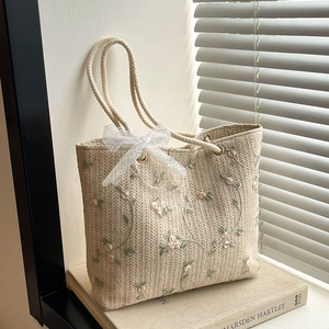 Borsa Tote in Paglia Intrecciata da Donna Estiva Ricamo Floreale Fiocco in Pizzo Grande Capacità Borsa a Tracolla Mare