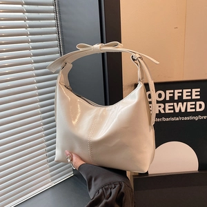 French Niche Design Glossy PU Crescent Shoulder Bag For Women Underarm Hobo Bag Stylish Solid Color Daily Fashion Handbag