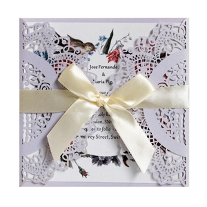 Laser Cut Wedding Invitation Card Artificial Pearl Paper Elegant Floral Lace Invitation With Satin Bow For Party Engagement Ceremony