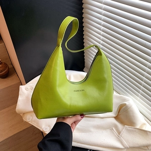 Minimalist PU Leather Crescent Shoulder Bag For Women Retro Solid Color Underarm Hobo Bag Fashion Daily Handbag