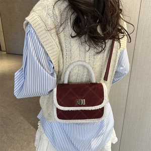 Retro burgundy frosted mini handbag with white plush trim and golden twist lock detail