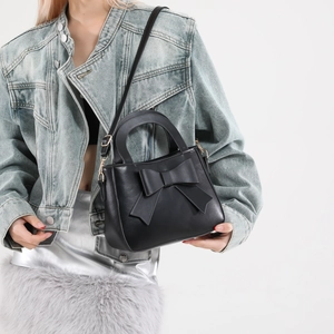 Elegante schwarze Handtasche mit großer Schleife, stilvolle PU-Leder Schultertasche Damen