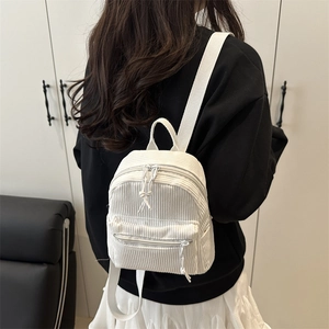 Mini sac à dos blanc minimaliste en velours côtelé avec bretelles réglables loisirs