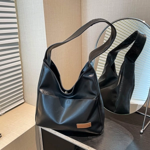 2025 New Women Retro PU Leather Shoulder Bag Large Capacity Simple Hobo Underarm Bag Casual Commuter Tote Bag For Women