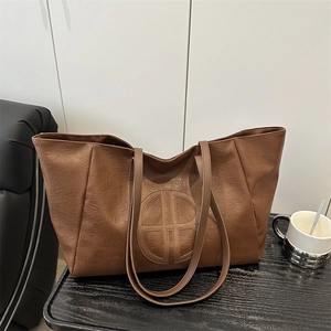 Large Capacity Tote Bag For Women Retro Fashion PU Leather Shoulder Bag Simple Urban Style Commuting Top Handle Handbag