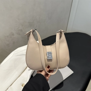Women Minimalist PU Leather Underarm Hobo Bag Solid Color Saddle Bag With Silver Metal Buckle Simple Shoulder Bag Daily Fashion Purse